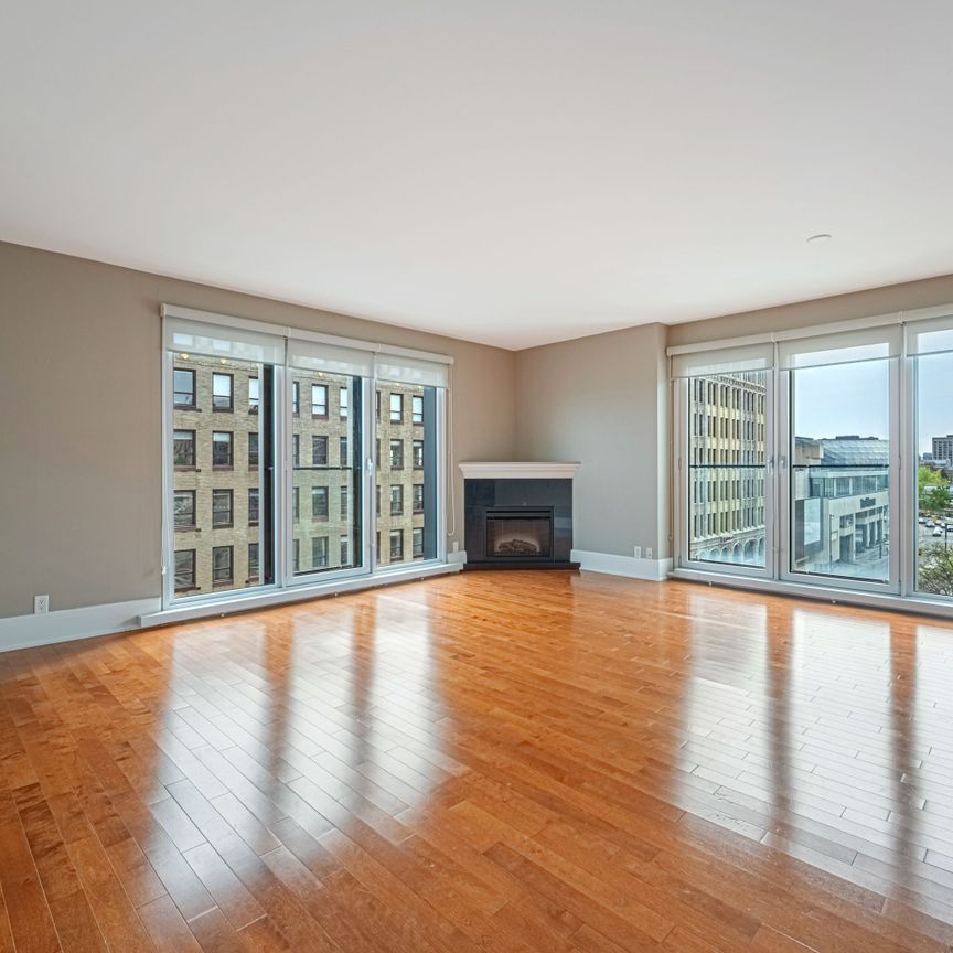 For Lease - 700 Sussex Drive Unit# 601, Lower Town - Sandy Hill, Ontario - Photo 1
