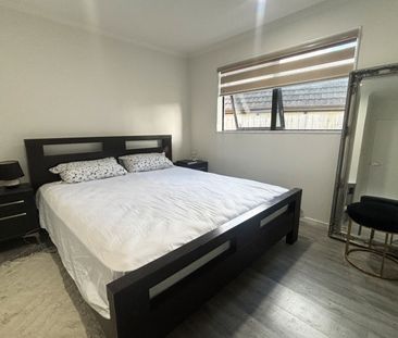 8D Cosgrove Road, Papakura, Auckland - Photo 1