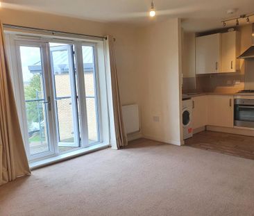 2 bedroom flat to rent - Photo 3
