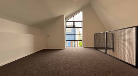 Modern Comfort Meets Easy Living in Riccarton - Photo 4