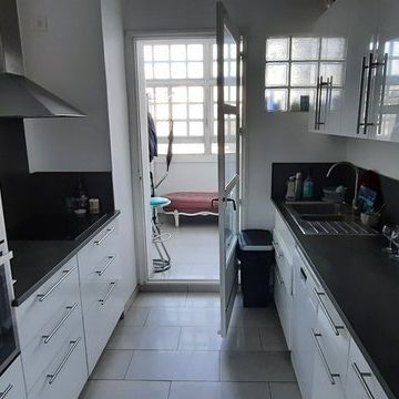 T1 - Photo 1