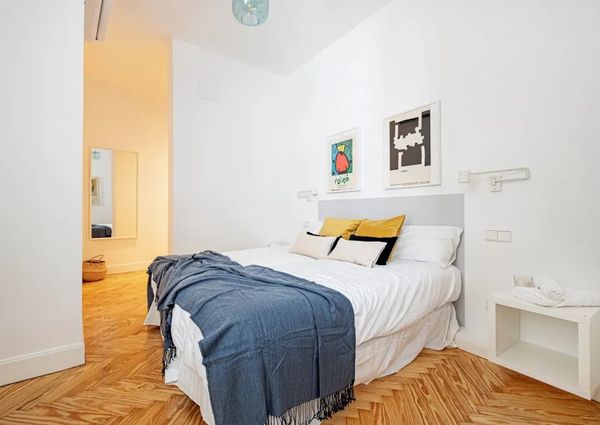 Plaza de Matute, Madrid, Community of Madrid 28012