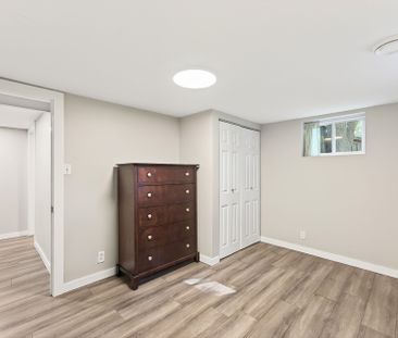 For Lease - 41 Donna Street Unit# B, Meadowlands - Crestview and Ar... - Photo 3