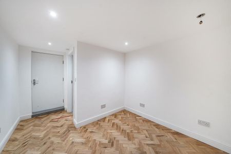 6 bedroom terraced house to rent - Photo 5