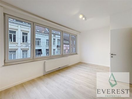 Bascule! superbe Appartement EN DUPLEX 2 chambres avec terasse - Photo 5