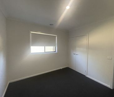 FAMILY HOME - Photo 2