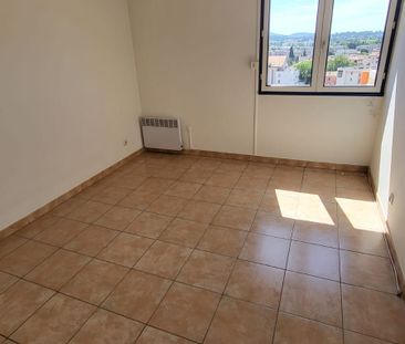 Location Appartement 3 pièces 68m² - Photo 6