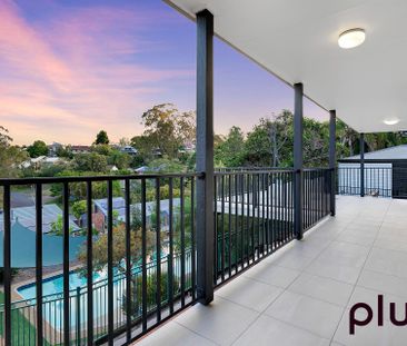 Elevated family living with pool in sought-after chapel hill - Photo 1
