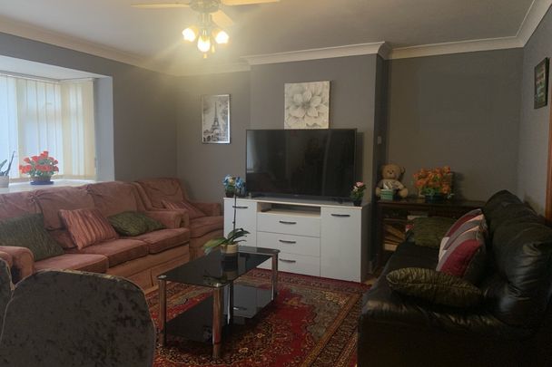 Woodhall Road - Photo 1