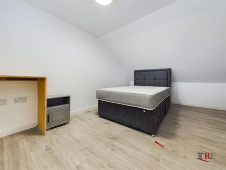 House share to rent - Photo 3