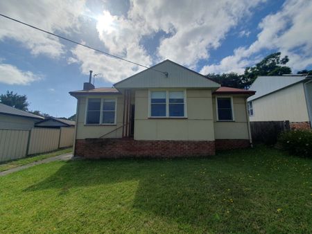 5 Barber Street, BERKELEY NSW 2506 - Photo 2