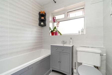 Highview Close, Potters Bar, Hertfordshire, EN6 - Photo 5