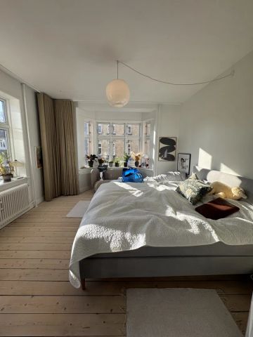 Indbydende lejlighed med lys og klassiske detaljer i Aalborg - Foto 5