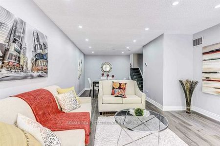For Lease - 7201 Joliette Crescent Unit# Upper Level, Mississauga, Ontario - Photo 3