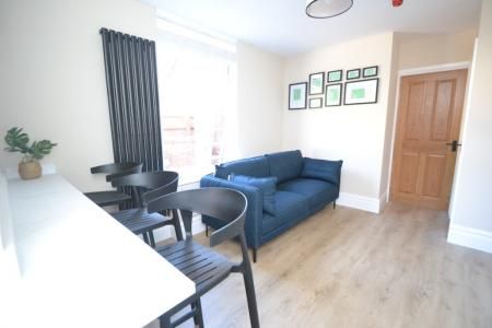 Musters Road, Nottingham, NG2 - Photo 1