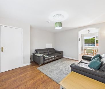 37 Sunnyside Park, Belfast, BT7 3DT - Photo 3