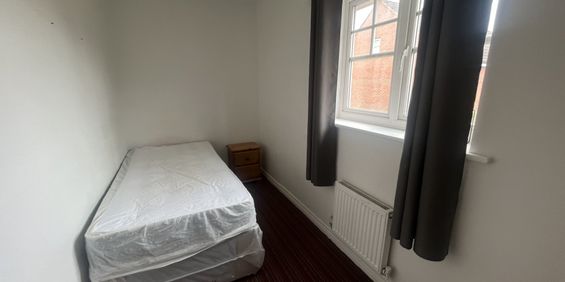 WaversMarston, BIRMINGHAM - Photo 3