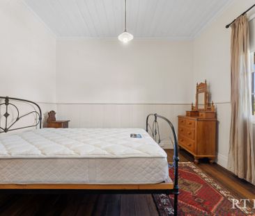 Thinking of selling? Contact our agent - Photo 3