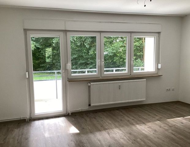 Gemütliche 3-Zimmer-Wohnung mit Balkon in ruhiger und grüner Lage - Foto 1