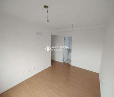 Apartamento com 2 quartos e 77m² para alugar em Barreiros, São José. - Photo 4