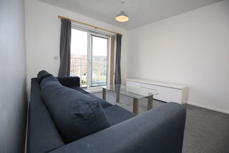 1 Bed Flat, Kilderkin Court, CV1 - Photo 2