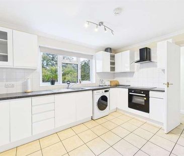 Yorktown Road, Sandhurst, Berkshire, GU47 - Photo 6