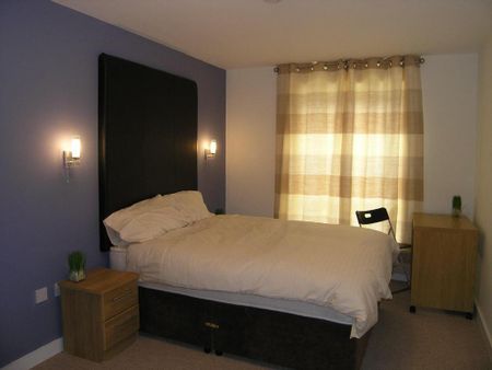 2 bedroom flat to rent - Photo 3
