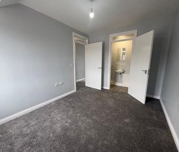 18 Oranmore Street, Belfast, BT13 2RU - Photo 5