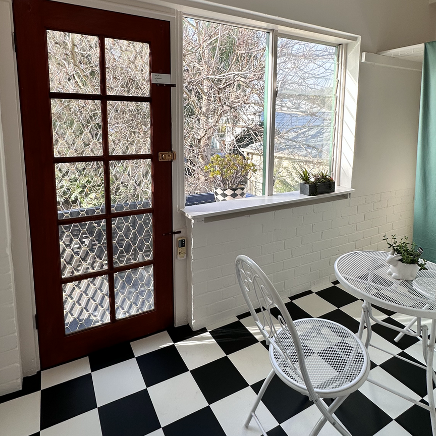 Unit 2, 2A Craven Street, Prahran, VIC - Photo 1