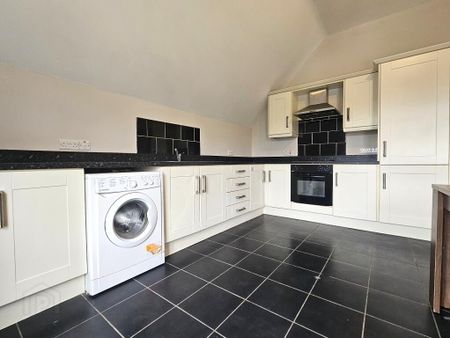 2 Kerryrose, 29c Oriel Road, Antrim, BT41 4HR - Photo 5