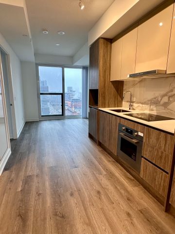For Lease - 180 Front Street Unit# 2105, Toronto, Ontario - Photo 3