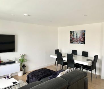 2 bedroom apartment to rent - Photo 2