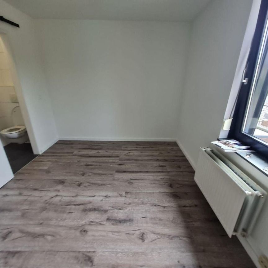 Te huur: Kamer Montfortanenlaan in Tilburg - Photo 1