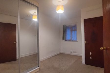 Sycamore Avenue - Photo 3