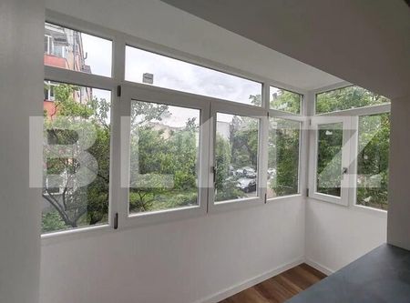 Apartament cu 2 camere, centrală termică, 60 mp, cartier Rovine- Lidl - Photo 3