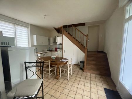 Location Maison 5 pièces 136 m2 à Essigny-le-Petit - Photo 4