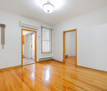 Rue Clark, H2T 2V2, Montréal - Photo 1