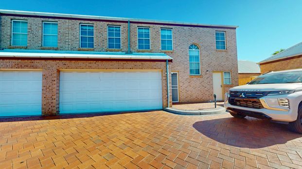 Luxurious Resort-Style Living in Prestigious Perignon Park - Photo 1