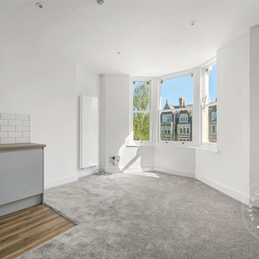 1 Bedroom Flat - Photo 1