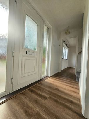 2 Bed Terraced House, Vanguard Road, SO18 - Photo 1
