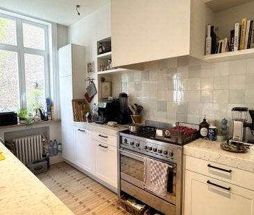 Woning te huur in Etterbeek voor € 5.700 met 5 slaapkamers - Photo 3