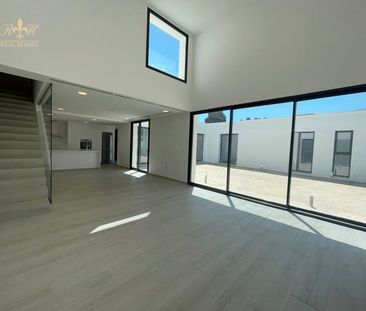 VILLA DE DISEÑO EN FOYA BLANCA - Photo 1