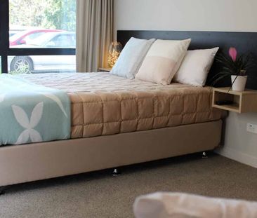 Spacious and Modern 1-Bedroom Apartment in Papatoetoe - Photo 2