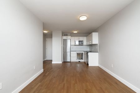 730 St Clarens Avenue - Photo 5