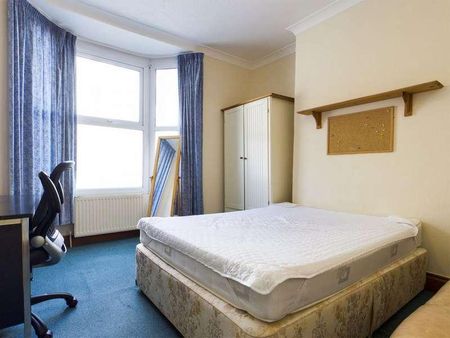 Upper Lewes Road, Brighton, BN2 - Photo 3