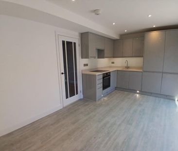 3 bedroom terraced house to rent - Photo 6