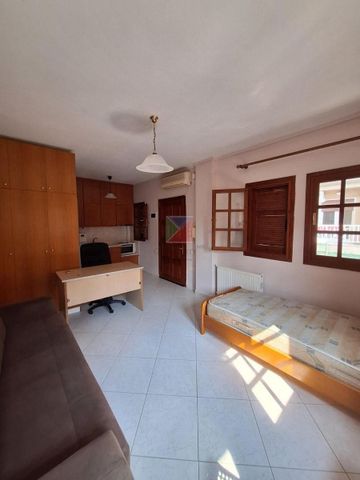 Studio/Γκαρσονιέρα για ενοικίαση Κουλέ Καφέ (Άνω Πόλη) - Photo 5