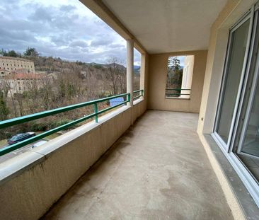 Location appartement rénové 2 pièces 38.13 m² à Die (26150) 4 - Photo 4