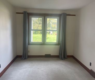 For Lease - 5137 ONTARIO Avenue, Niagara Falls, Ontario - Photo 3