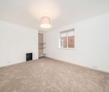 3 bedroom maisonette to rent - Photo 1